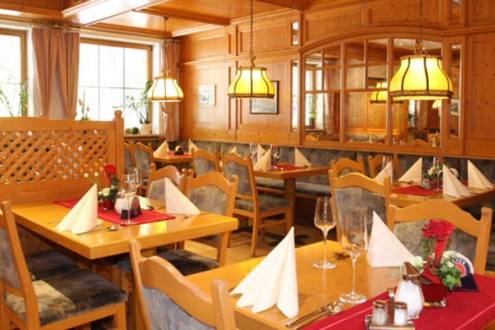 The interior of a restaurant in a Chalet